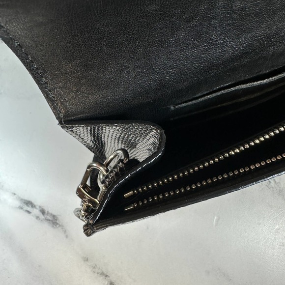 Louis Vuitton Exotic Lizard Leather Rossmore PM Black Evening Crossbody LV Bag - Picture 14 of 15